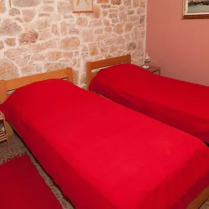 2 Višnjan